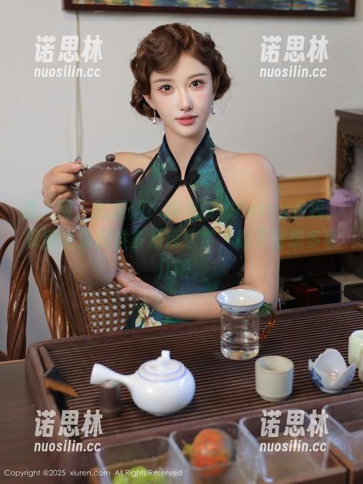秀人网-绯月樱-Cherry 秀人网 - 就是翘!绯月樱-Cherry在线,原图给你提供多角度欣赏,忍不住想多看几眼。