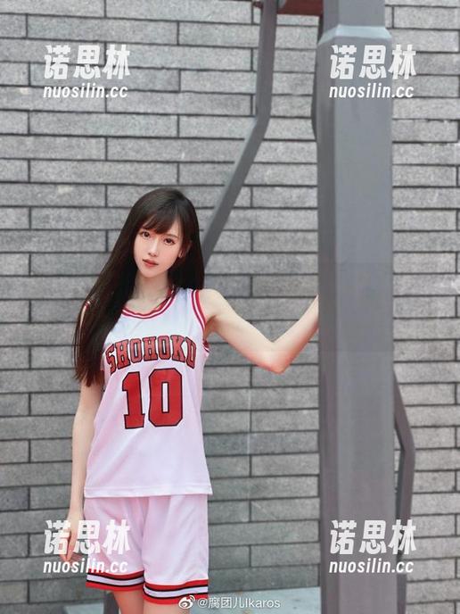 腐团儿Ikaros 看!腐团儿Ikaros的图片,玉藻前小玉竟然在撒娇!