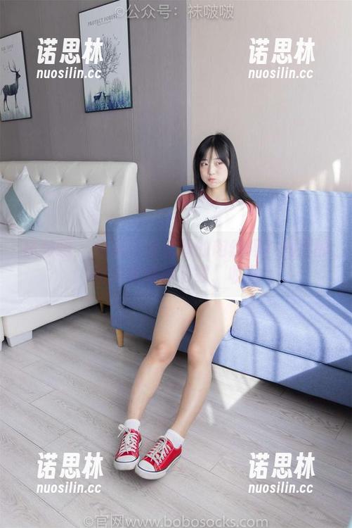 袜啵啵-周周 袜啵啵 - 你见过这么厚的肉丝吗?周周的图片值得被下载、收藏
