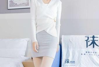 袜啵啵 – 小沫的夏天，是一场免费照片的冒险，启动你的想象力！