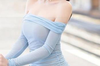 语画界 – 允儿Claire的学妹写真，让我忍不住想多停留几秒钟…甚至更多？