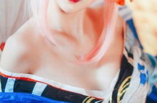 金鱼yui在“洛天依婚纱”的福利现场！惊喜图片都在这里