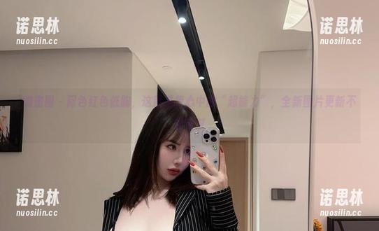 微密圈 - 阿色红色低胸，这就是我心中的“超能力”，全新图片更新不容错过