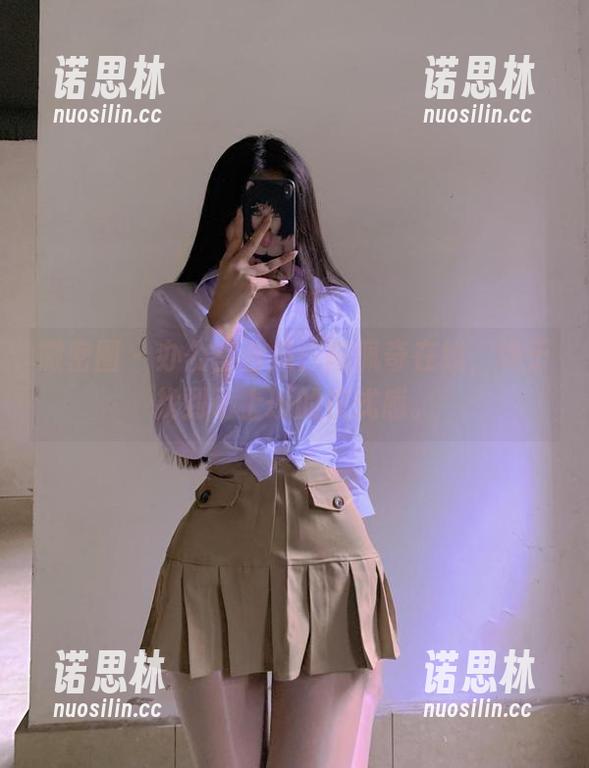 陈佩奇 微密圈 - 办公室合集:陈佩奇在线,终于找到了上班的仪式感。