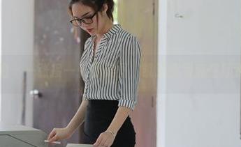 魔镜街拍 – 一张接一张的美图，凯恩你到底在打我的心？